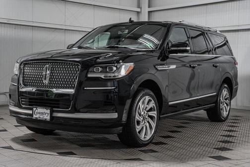 2023 Lincoln Navigator Reserve