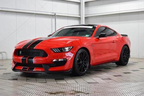 2017 Ford Shelby GT350 Base
