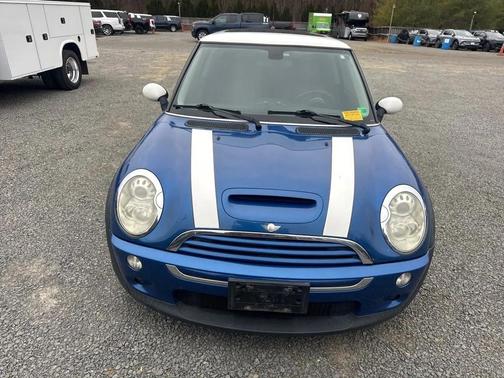 2006 MINI Cooper S Base