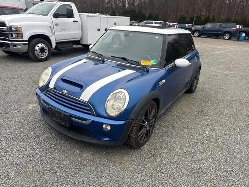 2006 MINI Cooper S Base