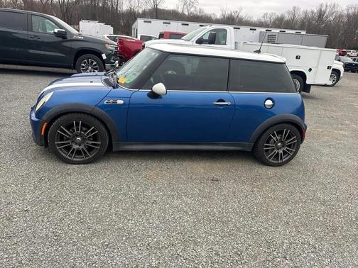 2006 MINI Cooper S Base