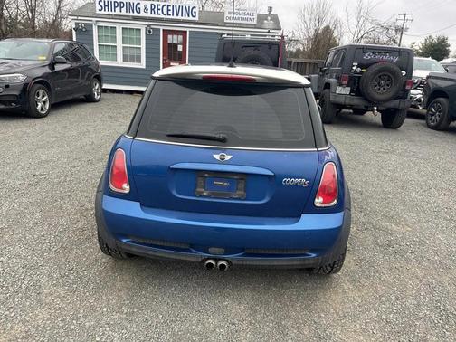 2006 MINI Cooper S Base