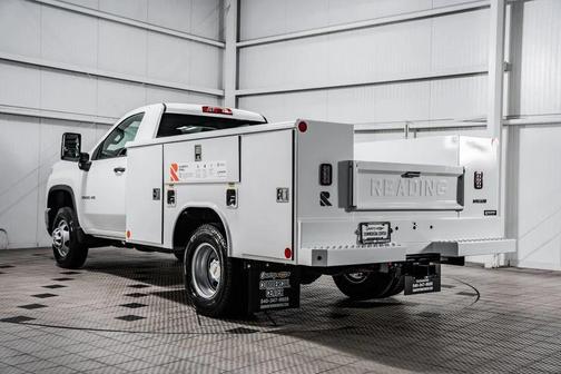 Summit White 2025 Chevrolet Silverado 3500 WT