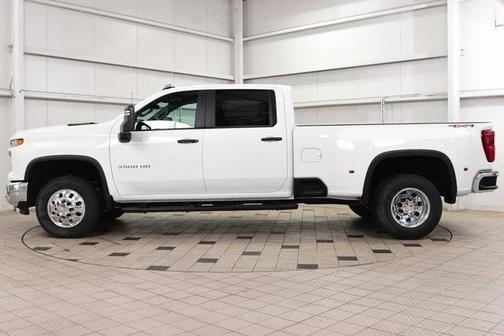 2026 Chevrolet Silverado 3500 WT