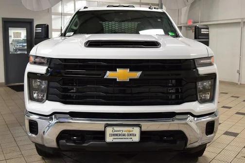 2025 Chevrolet Silverado 3500 WT