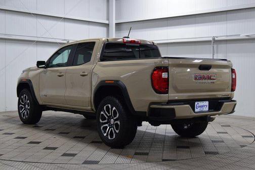 2023 GMC Canyon AT4