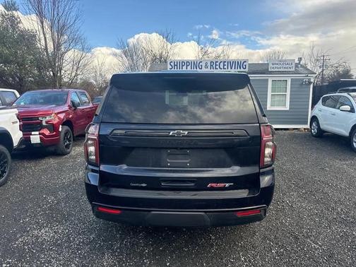 2023 Chevrolet Tahoe 4WD RST