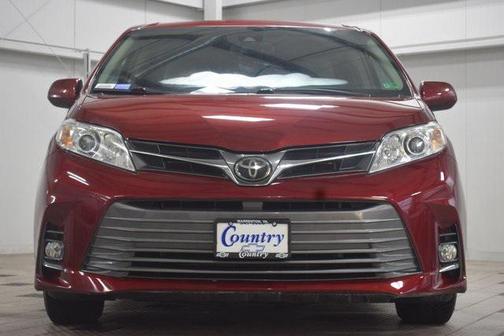 2019 Toyota Sienna XLE Premium