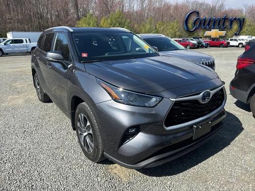 2024 Toyota Highlander Hybrid XLE