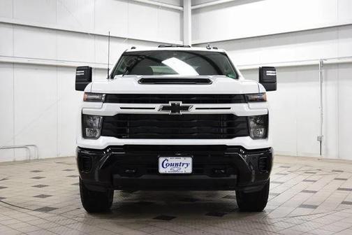 2026 Chevrolet Silverado 2500 Custom