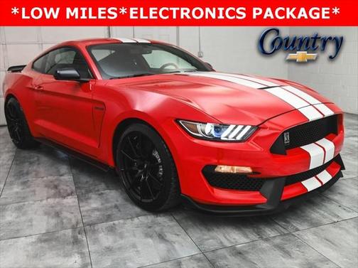 2017 Ford Shelby GT350 Base