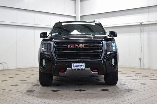 2024 GMC Yukon 4WD AT4
