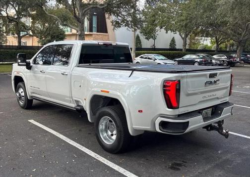 2024 GMC Sierra 3500 Denali