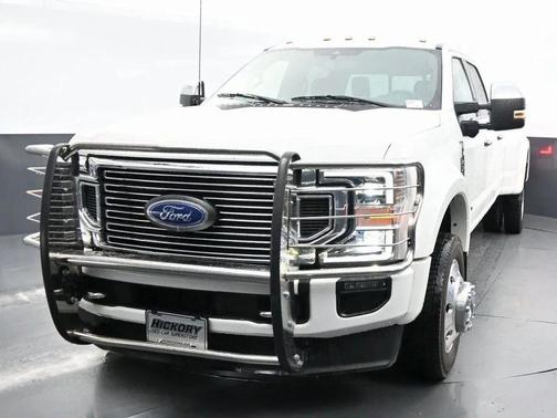 2022 Ford F-450 Platinum