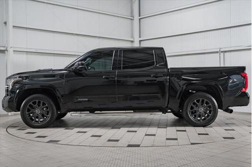 2023 Toyota Tundra Hybrid Platinum