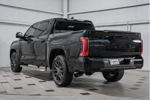 2023 Toyota Tundra Hybrid Platinum