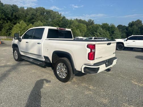 2024 Chevrolet Silverado 2500 High Country