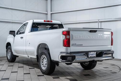 2025 Chevrolet Silverado 1500 WT
