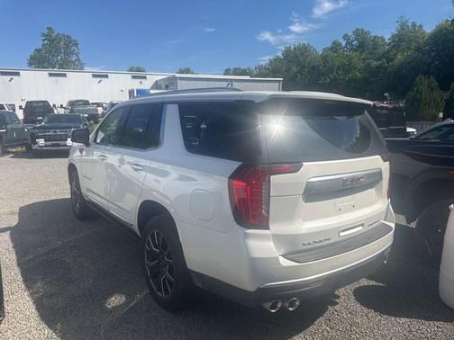 White Frost Tricoat 2024 GMC Yukon Denali