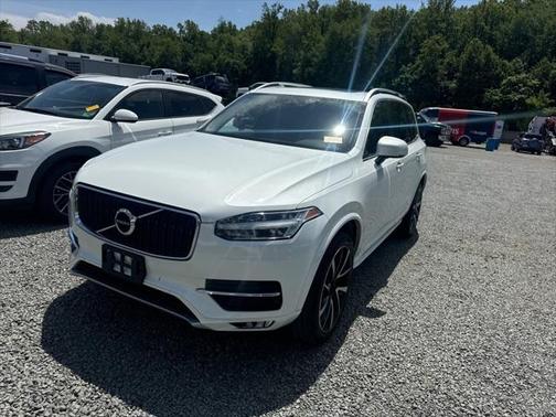 2019 Volvo XC90 T6 Momentum