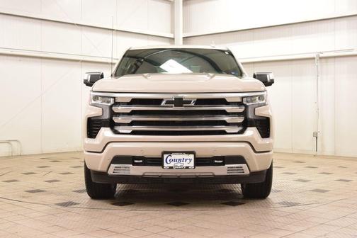 White Sands 2026 Chevrolet Silverado 1500 High Country