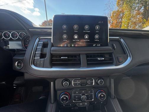 2021 Chevrolet Suburban RST