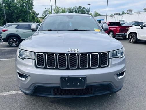2020 Jeep Grand Cherokee Laredo