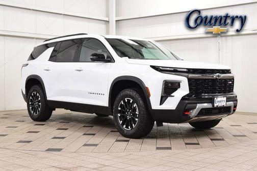 Polar White Tricoat 2026 Chevrolet Traverse AWD Z71