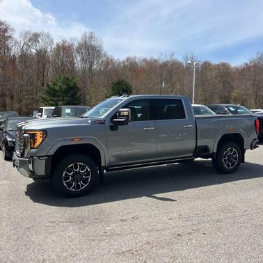 Sterling Metallic 2024 GMC Sierra 2500 Denali