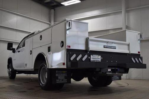 2025 Chevrolet Silverado 3500 WT