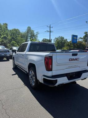 White Frost Tricoat 2023 GMC Sierra 1500 Denali