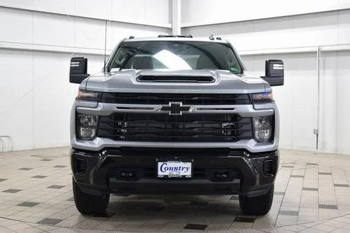 2025 Chevrolet Silverado 2500 Custom