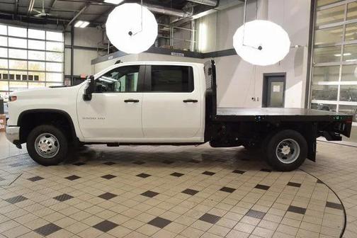 2025 Chevrolet Silverado 3500 WT