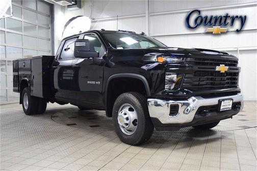 2025 Chevrolet Silverado 3500 WT