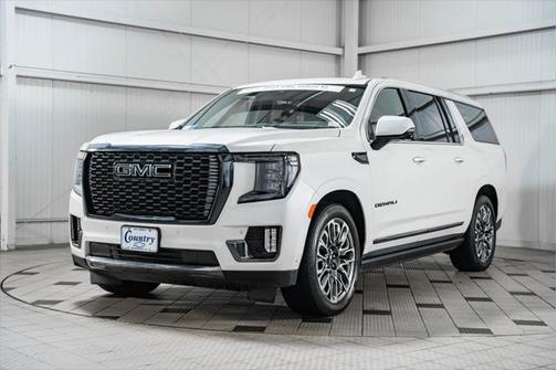 2023 GMC Yukon XL Denali Ultimate