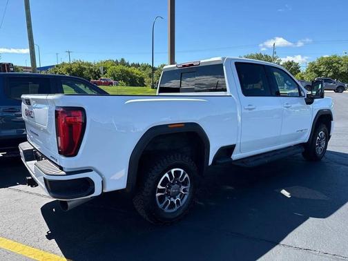 2022 GMC Sierra 2500 AT4