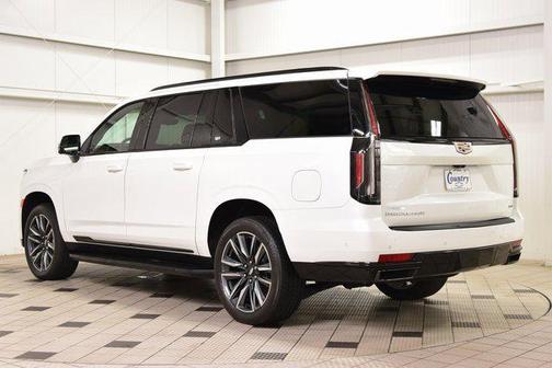 2023 Cadillac Escalade ESV Sport Platinum