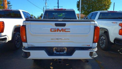 2023 GMC Sierra 2500 AT4
