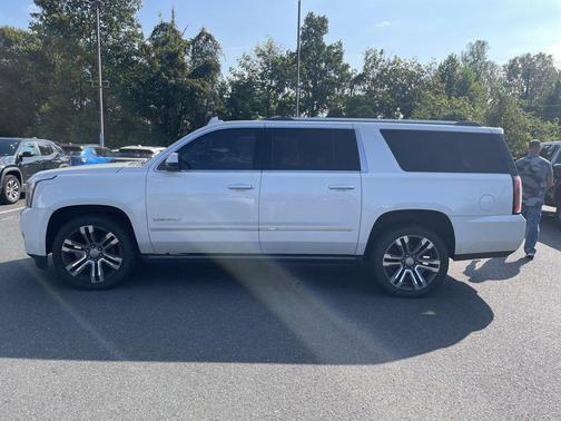 2017 GMC Yukon XL Denali