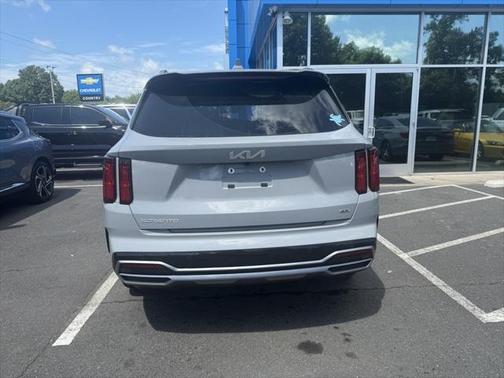 2023 Kia Sorento SX