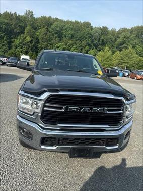 2020 RAM 2500 Big Horn Crew Cab 4X4 6'4' Box