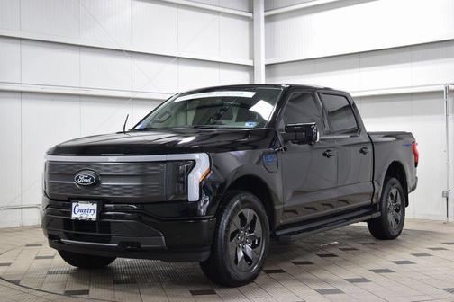 2024 Ford F-150 Lightning LARIAT