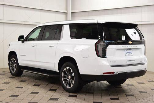 2025 Chevrolet Suburban LT