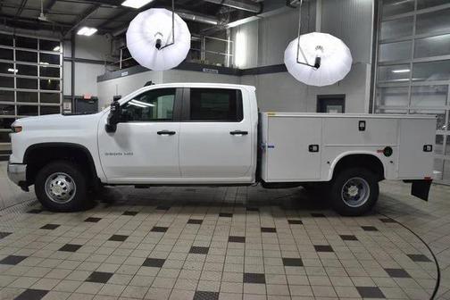 2026 Chevrolet Silverado 3500 WT