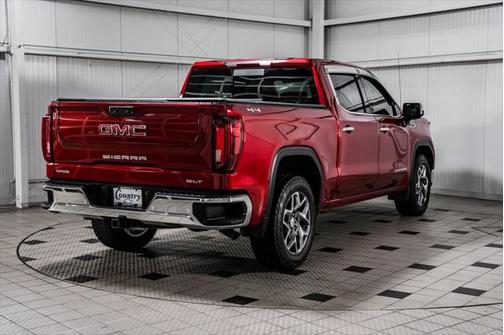 2022 GMC Sierra 1500 SLT