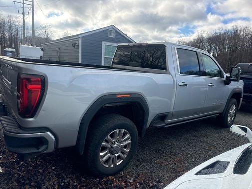 2022 GMC Sierra 2500 Denali