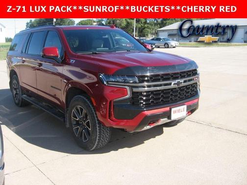 2022 Chevrolet Suburban 4WD Z71