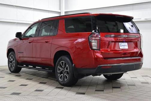 2022 Chevrolet Suburban 4WD Z71