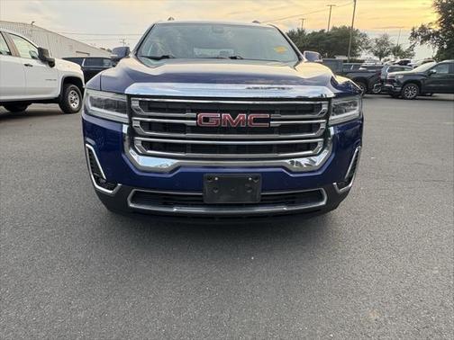 2023 GMC Acadia AWD SLT