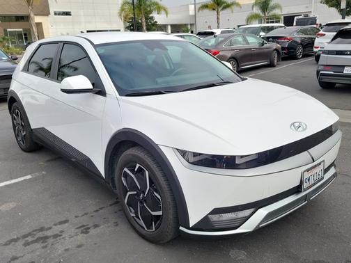 White 2024 Hyundai IONIQ 5 SEL